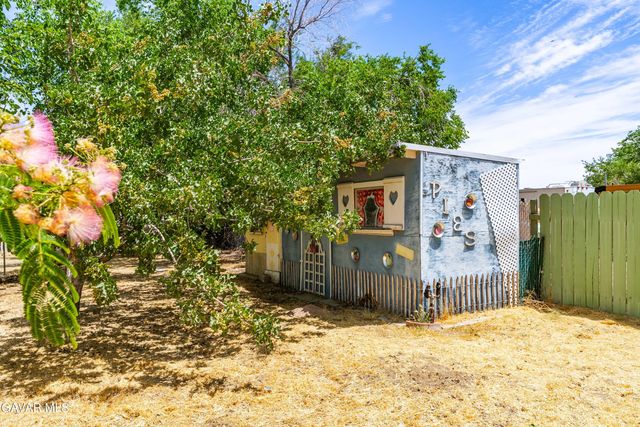 9829 E Ave S12 Vic 98th Ste, Littlerock, CA 93543