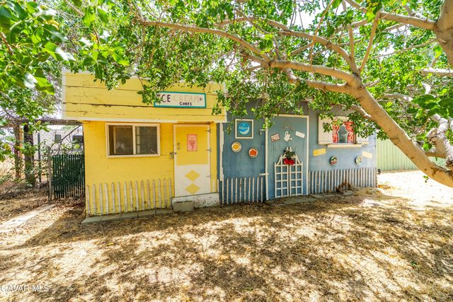 9829 E Ave S12 Vic 98th Ste, Littlerock, CA 93543