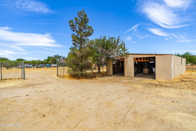 9829 E Ave S12 Vic 98th Ste, Littlerock, CA 93543