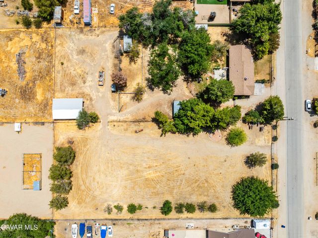 9829 E Ave S12 Vic 98th Ste, Littlerock, CA 93543