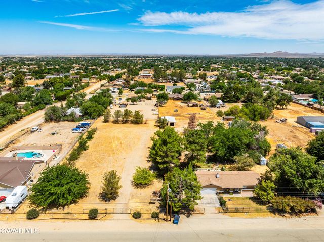 9829 E Ave S12 Vic 98th Ste, Littlerock, CA 93543