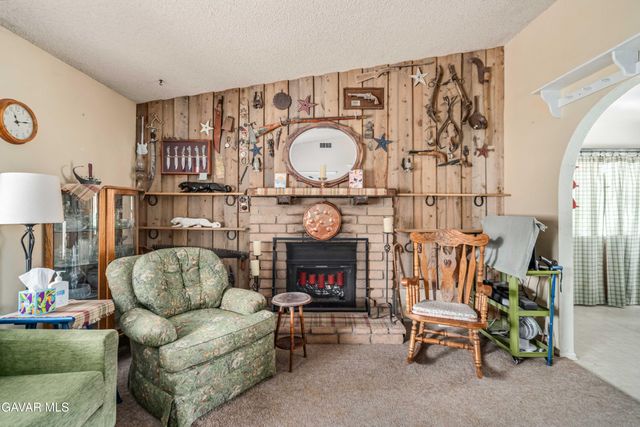 9829 E Ave S12 Vic 98th Ste, Littlerock, CA 93543