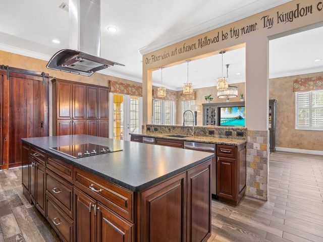 6140 55th Avenue, Vero Beach, FL 32967