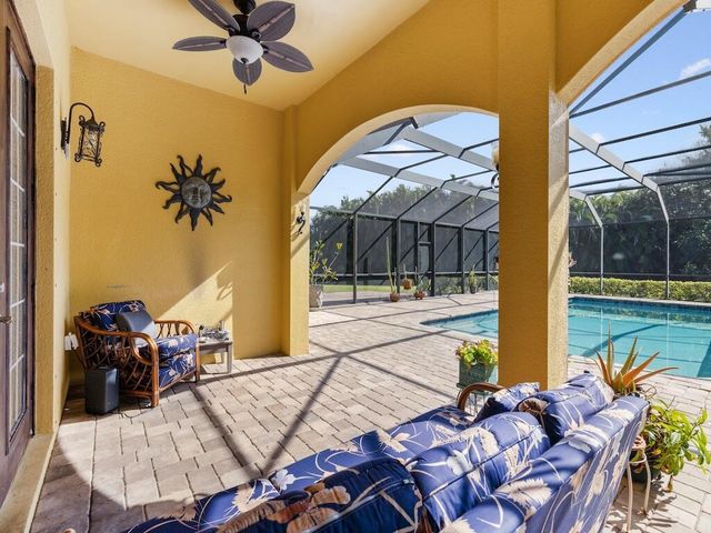 6140 55th Avenue, Vero Beach, FL 32967