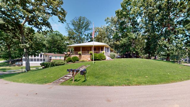 327 Russwood Dr, Springville, TN 38256