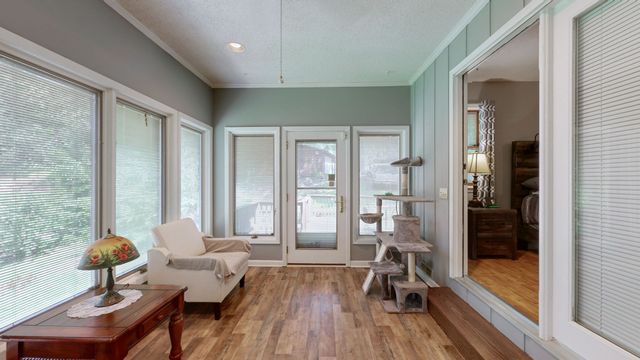 327 Russwood Dr, Springville, TN 38256