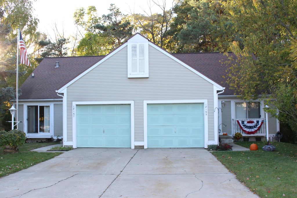 18165 Mohawk Drive, Spring Lake Twp, MI 49456