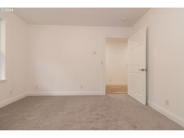 9 WATERFORD DOWNS, Florence, OR 97439