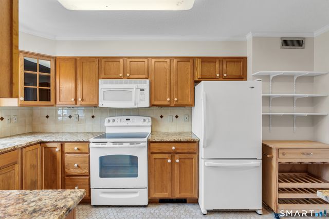 100 Dudley Avenue H42, Old Saybrook, CT 06475