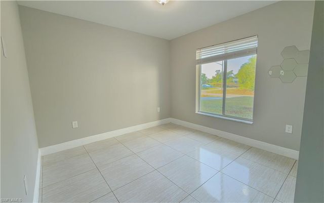 4916 24th ST SW, Lehigh Acres, FL 33973