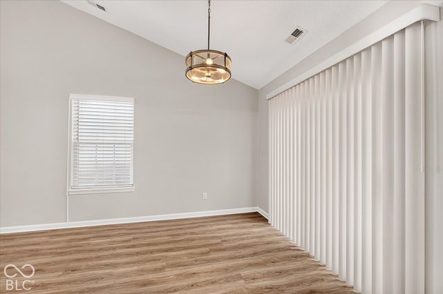9741 Roxbury Drive, Fishers, IN 46038