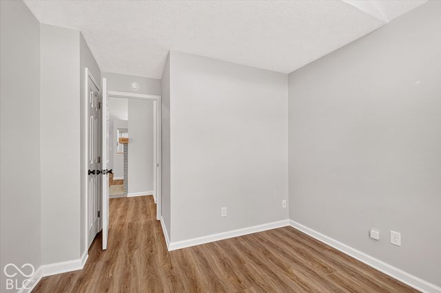 9741 Roxbury Drive, Fishers, IN 46038