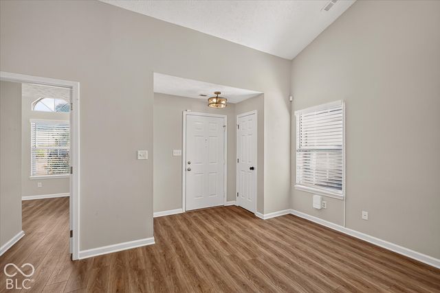 9741 Roxbury Drive, Fishers, IN 46038