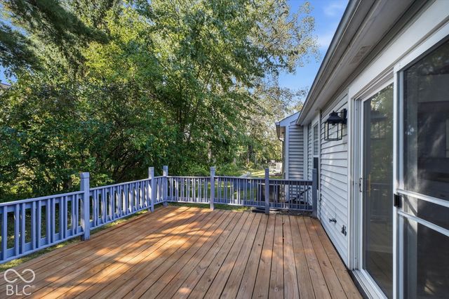 9741 Roxbury Drive, Fishers, IN 46038