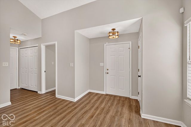 9741 Roxbury Drive, Fishers, IN 46038