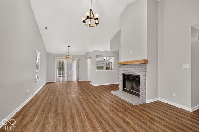 9741 Roxbury Drive, Fishers, IN 46038