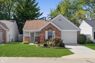 9741 Roxbury Drive, Fishers, IN 46038