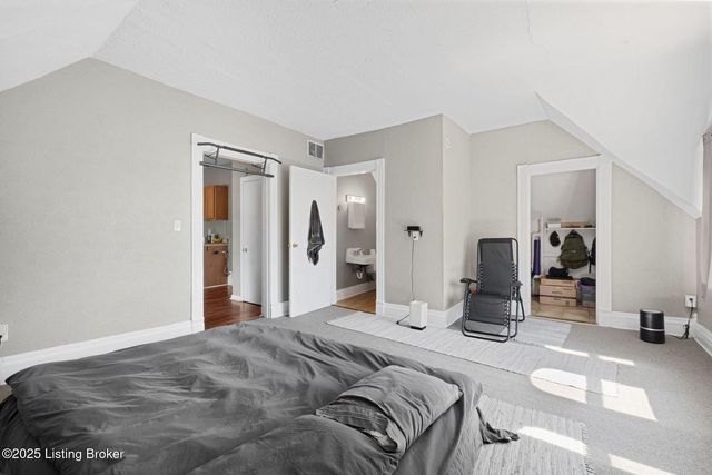 1612 S 2nd St, Louisville, KY 40208