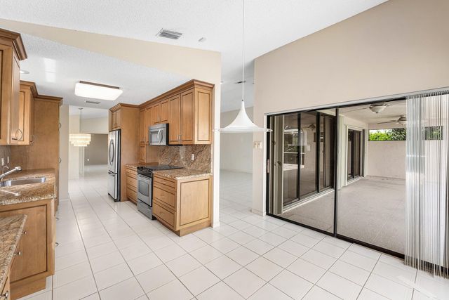 10991 HIGHLAND Circle, Boca Raton, FL 33428