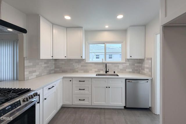 431 Deodar Avenue, Oxnard, CA 93030