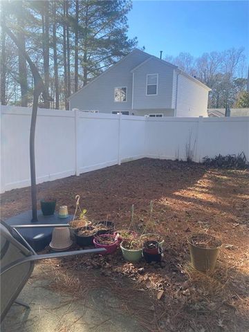 159 Windcroft Lane NW, Acworth, GA 30101