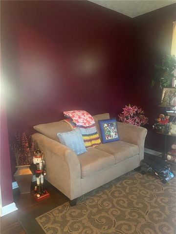 159 Windcroft Lane NW, Acworth, GA 30101