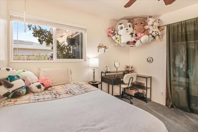 1651 CLEARVIEW Drive, Hollister, CA 95023