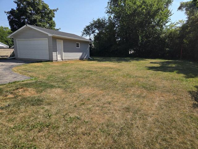 311 N Eighth STREET, Delavan, WI 53115