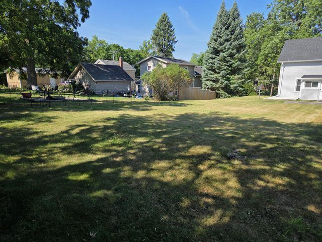 311 N Eighth STREET, Delavan, WI 53115