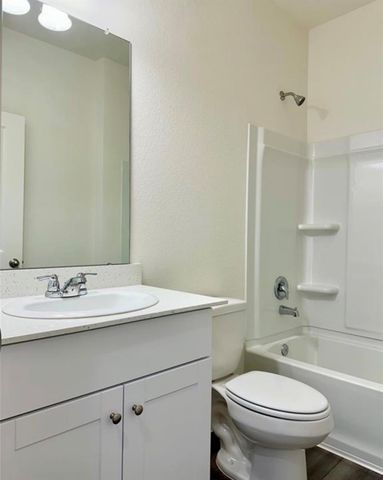 4017 Silver Linden Lane, Brookshire, TX 77423