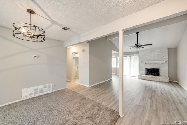 9743 CYLBURN PARK, Converse, TX 78109