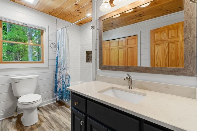 495 Trails End Ridge, Ellijay, GA 30540