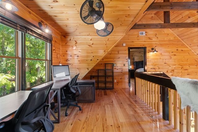 495 Trails End Ridge, Ellijay, GA 30540