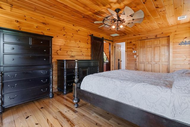 495 Trails End Ridge, Ellijay, GA 30540