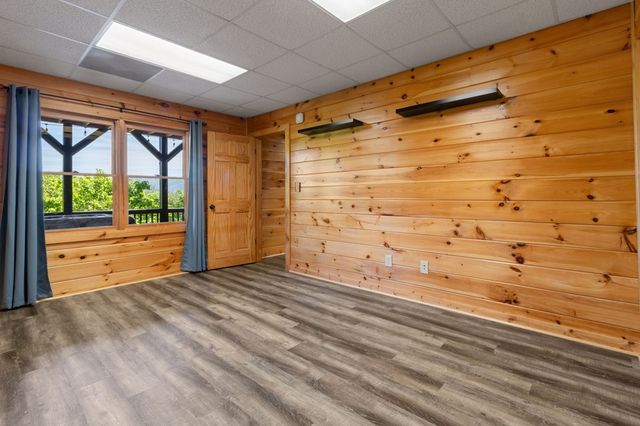 495 Trails End Ridge, Ellijay, GA 30540