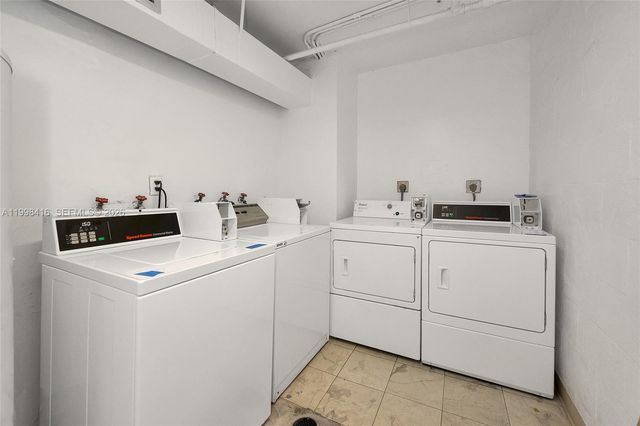 671 NE 195th St 114E, Miami, FL 33179