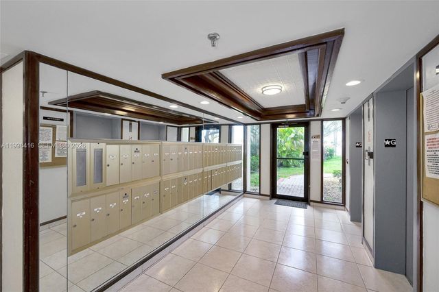 671 NE 195th St 114E, Miami, FL 33179