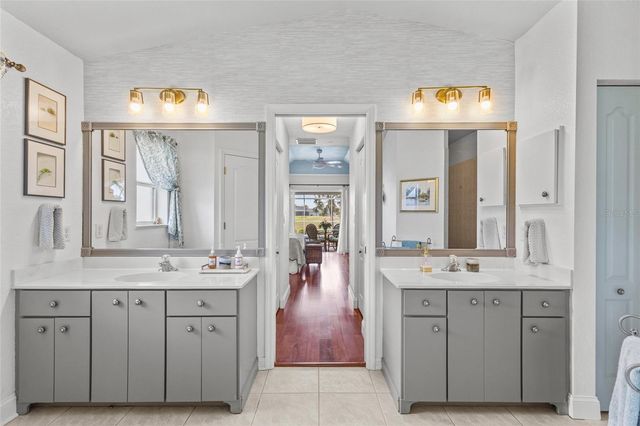 64 BUNKER COURT, Rotonda West, FL 33947