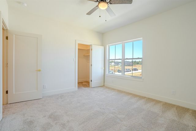 924 Claystone Ridge Drive, Fort Worth, TX 76028