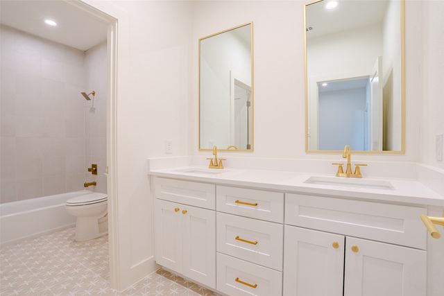 924 Claystone Ridge Drive, Fort Worth, TX 76028