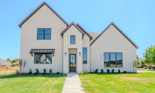 924 Claystone Ridge Drive, Fort Worth, TX 76028