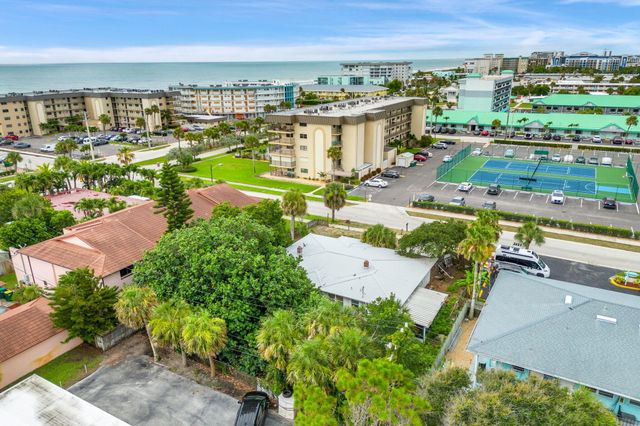 136 Marion Lane, Cocoa Beach, FL 32931