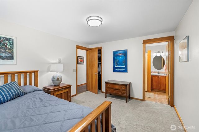 4 Quinault Way, La Conner, WA 98257
