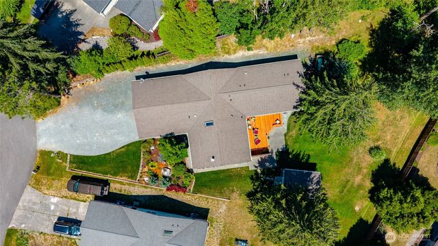 4 Quinault Way, La Conner, WA 98257
