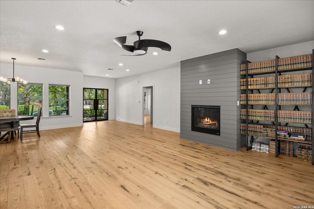 429 Lakeview Blvd., New Braunfels, TX 78130
