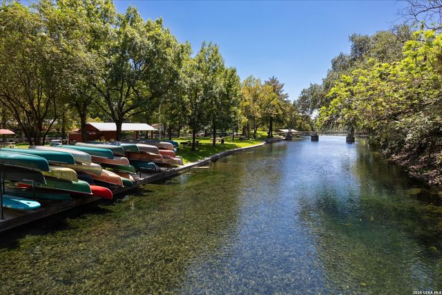 429 Lakeview Blvd., New Braunfels, TX 78130