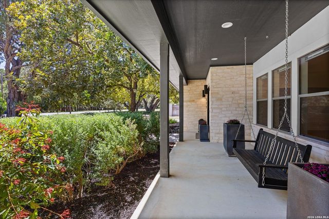 429 Lakeview Blvd., New Braunfels, TX 78130