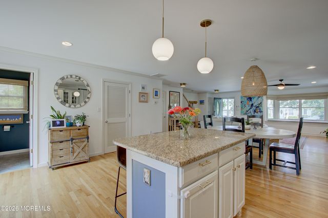 59 W Washington Avenue, Atlantic Highlands, NJ 07716