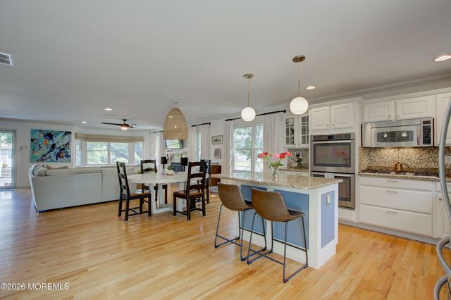 59 W Washington Avenue, Atlantic Highlands, NJ 07716
