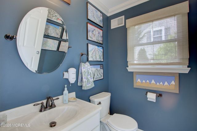 59 W Washington Avenue, Atlantic Highlands, NJ 07716